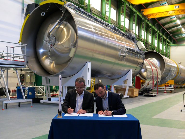 Eutelsat x MaiaSpace 15.01.26 - 01